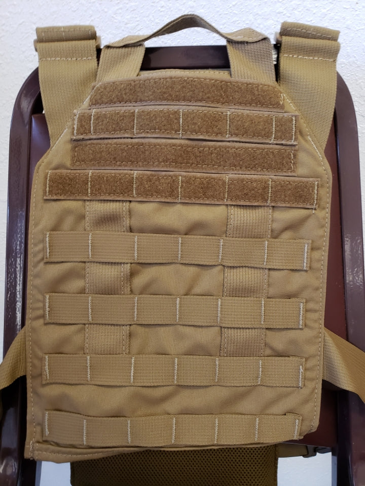 Body Armor - Plate Carriers - just needs armor plates - coyote - made in the us - corona virus free - quick release - adjustable - one size fits most - coyote brown -  reinforced drag handle - just add armor plates - plate hangers - velcro pannels - drabg handle